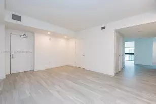 1010 Brickell Ave, Miami, FL 33131 - Photo 13