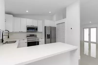 1938 SW 137th Ct, Miami, FL 33175 - Photo 5