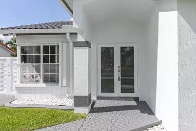 1938 SW 137th Ct, Miami, FL 33175 - Photo 3