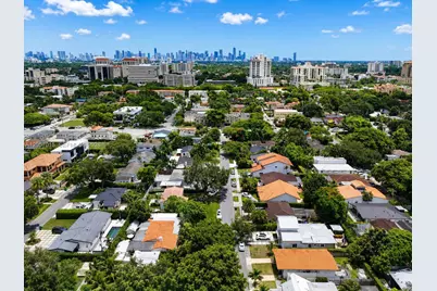 4261 SW 12th St, Miami, FL 33134 - Photo 35