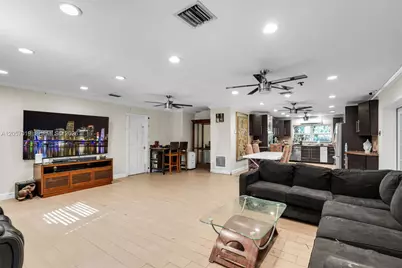 4351 SW 25th St, Fort Lauderdale, FL 33317 - Photo 13