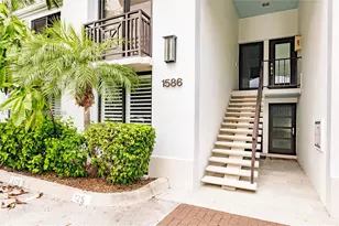 1586 S Ocean Ln, Fort Lauderdale, FL 33316 - Photo 3
