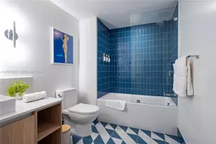 159 NE 6th St, Miami, FL 33132 - Photo 23