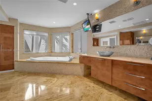 1710 S Miami Ave, Miami, FL 33129 - Photo 23
