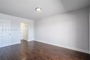 7931 East Dr, North Bay Village, FL 33141 - Photo 7