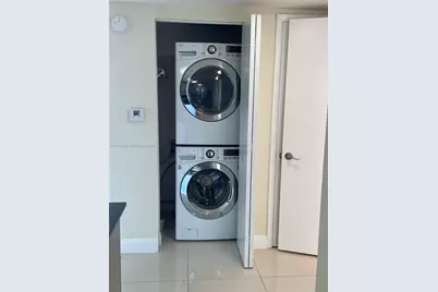 1861 NW S River Dr #2310, Miami, FL 33125 - Photo 17