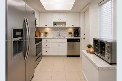 2581 NW 47th Ave, Lauderhill, FL 33313 - Photo 5
