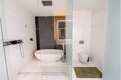 300 Biscayne Boulevard Way #3109W, Miami, FL 33131 - Photo 25