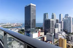 159 NE 6th St, Miami, FL 33132 - Photo 25