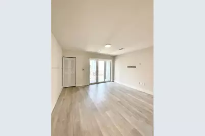 2555 NE 193rd St #2206, Miami, FL 33180 - Photo 5