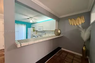 773 Crystal Lake Dr, Deerfield Beach, FL 33064 - Photo 7