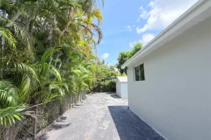 8321 SW 46th St, Miami, FL 33155 - Photo 31