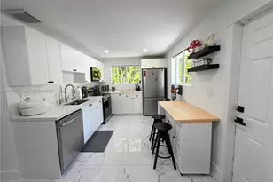 8321 SW 46th St, Miami, FL 33155 - Photo 17