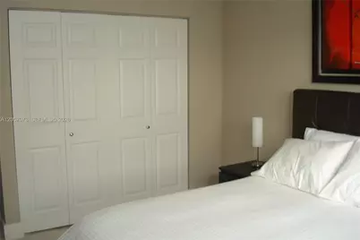 770 Claughton Island Dr #2010, Miami, FL 33131 - Photo 27
