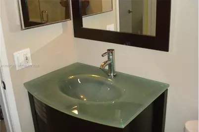 770 Claughton Island Dr #2010, Miami, FL 33131 - Photo 31