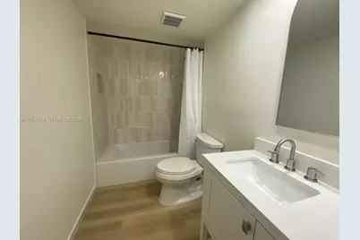 401 SE 3rd St #405, Dania Beach, FL 33004 - Photo 11