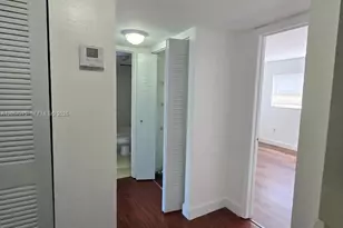 9357 Fontainebleau Blvd, Miami, FL 33172 - Photo 5