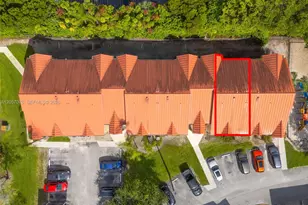 18336 NW 68th Ave, Hialeah, FL 33015 - Photo 21