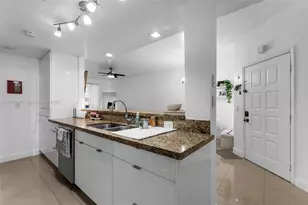 18336 NW 68th Ave, Hialeah, FL 33015 - Photo 5