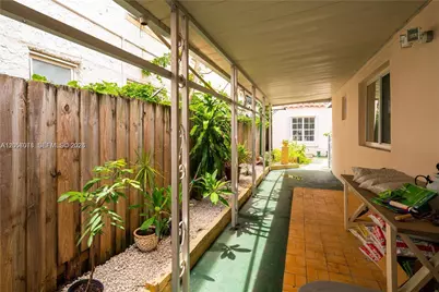 1720 SW 11th Ter, Miami, FL 33135 - Photo 17
