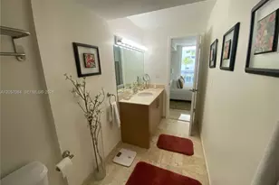 10275 Collins Ave, Bal Harbour, FL 33154 - Photo 23