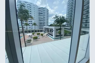 10275 Collins Ave #215, Bal Harbour, FL 33154 - Photo 15