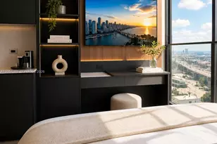 20 NE 11th St, Miami, FL 33132 - Photo 3