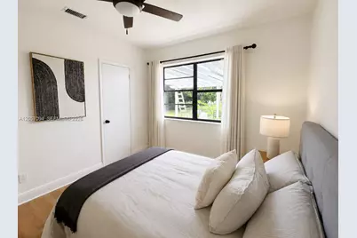 585 NE 121st St, North Miami, FL 33161 - Photo 27