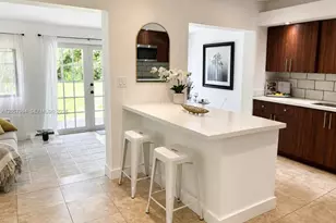 585 NE 121st St, North Miami, FL 33161 - Photo 7