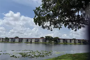 8901 S Hollybrook Blvd, Pembroke Pines, FL 33025 - Photo 9