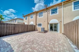 14115 SW 51st Ln, Miramar, FL 33027 - Photo 7