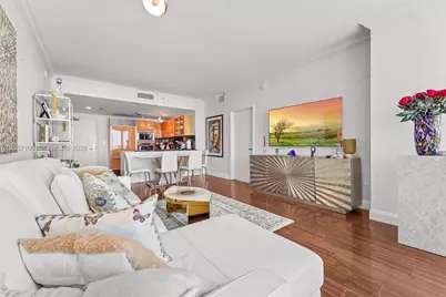 6799 Collins Ave #1103, Miami Beach, FL 33141 - Photo 9