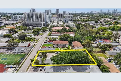 2306 Van Buren St, Hollywood, FL 33020 - Photo 17