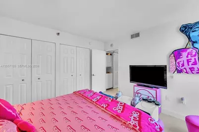 20515 E Country Club Dr #2048, Aventura, FL 33180 - Photo 25