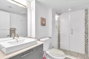 20515 E Country Club Dr, Aventura, FL 33180 - Photo 25
