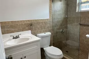 10571 SW 27th St, Miami, FL 33165 - Photo 13