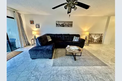 800 NE 195th St #314, Miami, FL 33179 - Photo 1