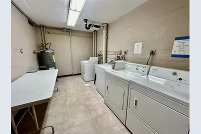 800 NE 195th St #314, Miami, FL 33179 - Photo 29