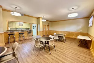 800 NE 195th St, Miami, FL 33179 - Photo 33