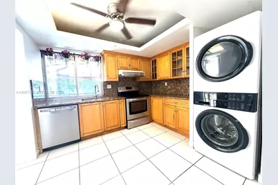 9135 Fontainebleau Blvd #7, Miami, FL 33172 - Photo 7