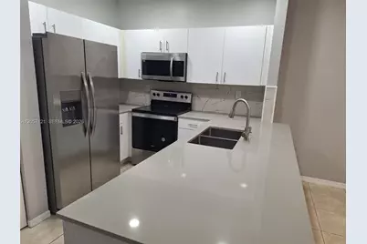 5761 NW 115th Ct #102, Doral, FL 33178 - Photo 5