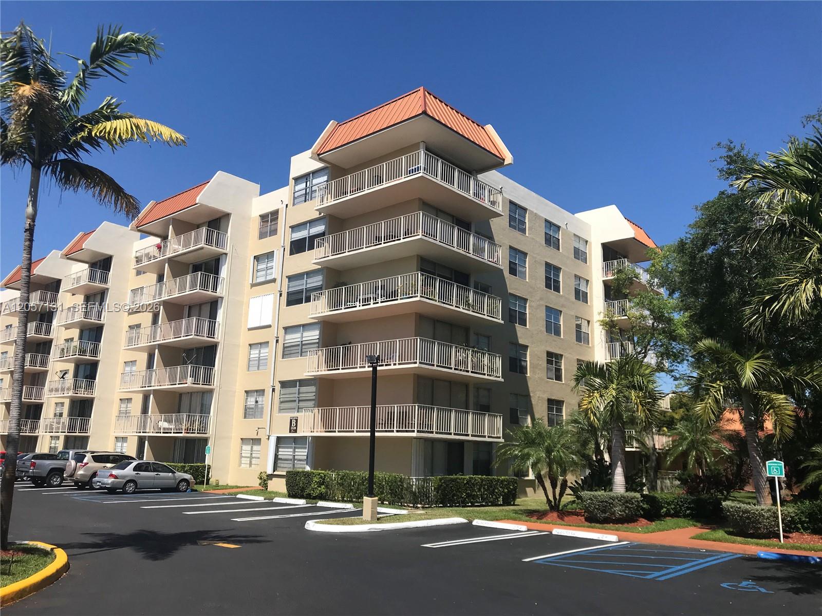 13120 SW 92nd Ave #B-409 - 13120 SW 92nd Ave #B-409, Miami, FL 33176 Luxury Property | Jose Angel Pina
