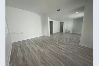 1520 SW 10th St, Miami, FL 33135 - Photo 5