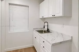 1461 NE 56th St, Fort Lauderdale, FL 33334 - Photo 3