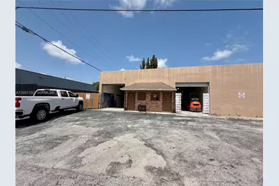 Nw 23rd Way, Oakland Park, FL 33311 - Photo 1