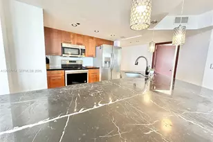 1717 N Bayshore Dr, Miami, FL 33132 - Photo 3