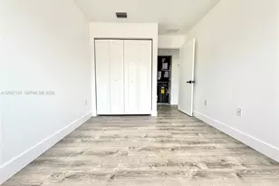 1629 NW 40th St, Miami, FL 33142 - Photo 9