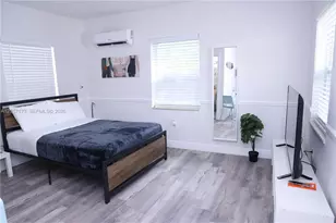1109 SW 37th Ave, Miami, FL 33135 - Photo 1