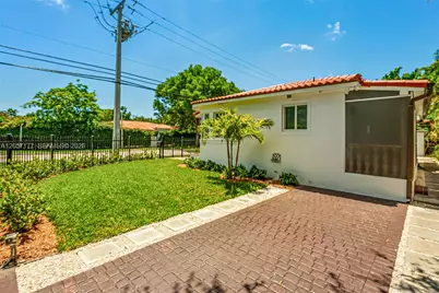 2240 SW 24th Ave, Miami, FL 33145 - Photo 27