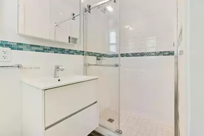 2240 SW 24th Ave, Miami, FL 33145 - Photo 17